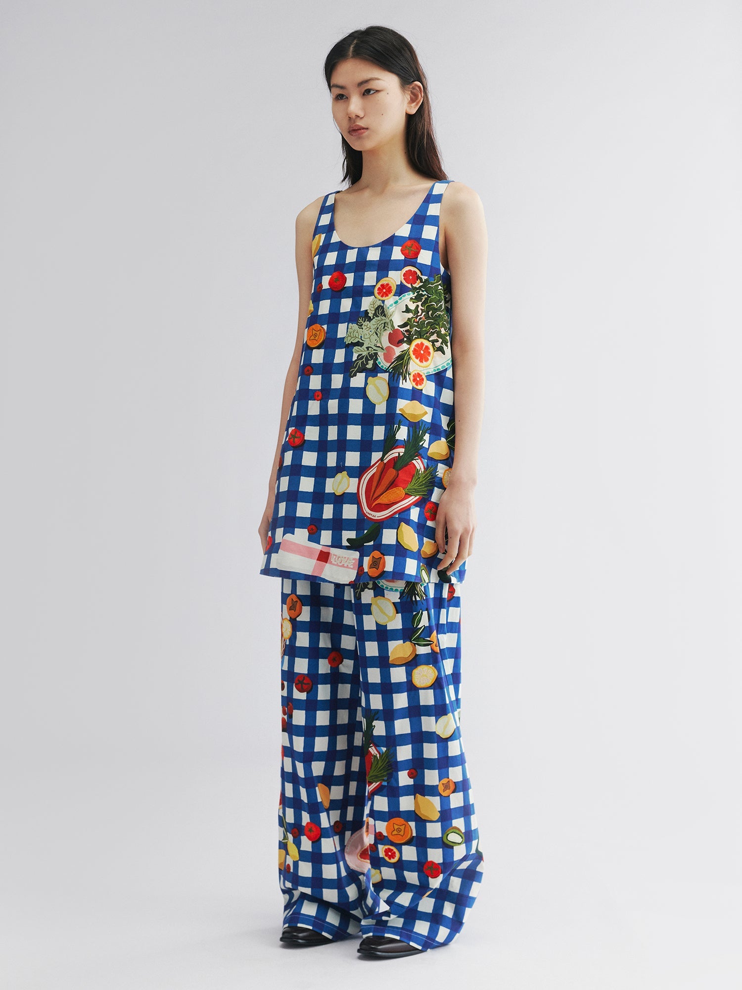 Picnic scene graphic tank dress