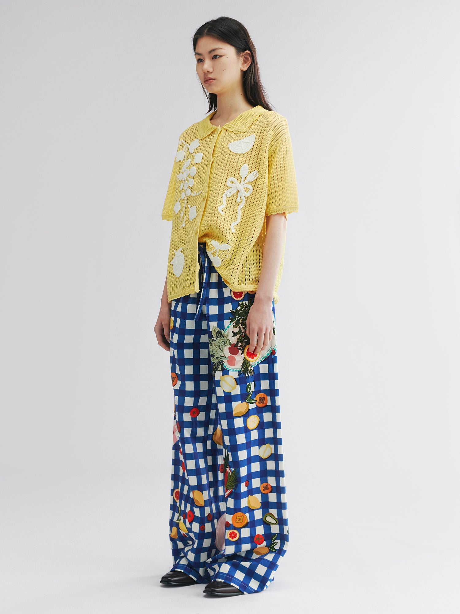 Picnic scene graphic trousers