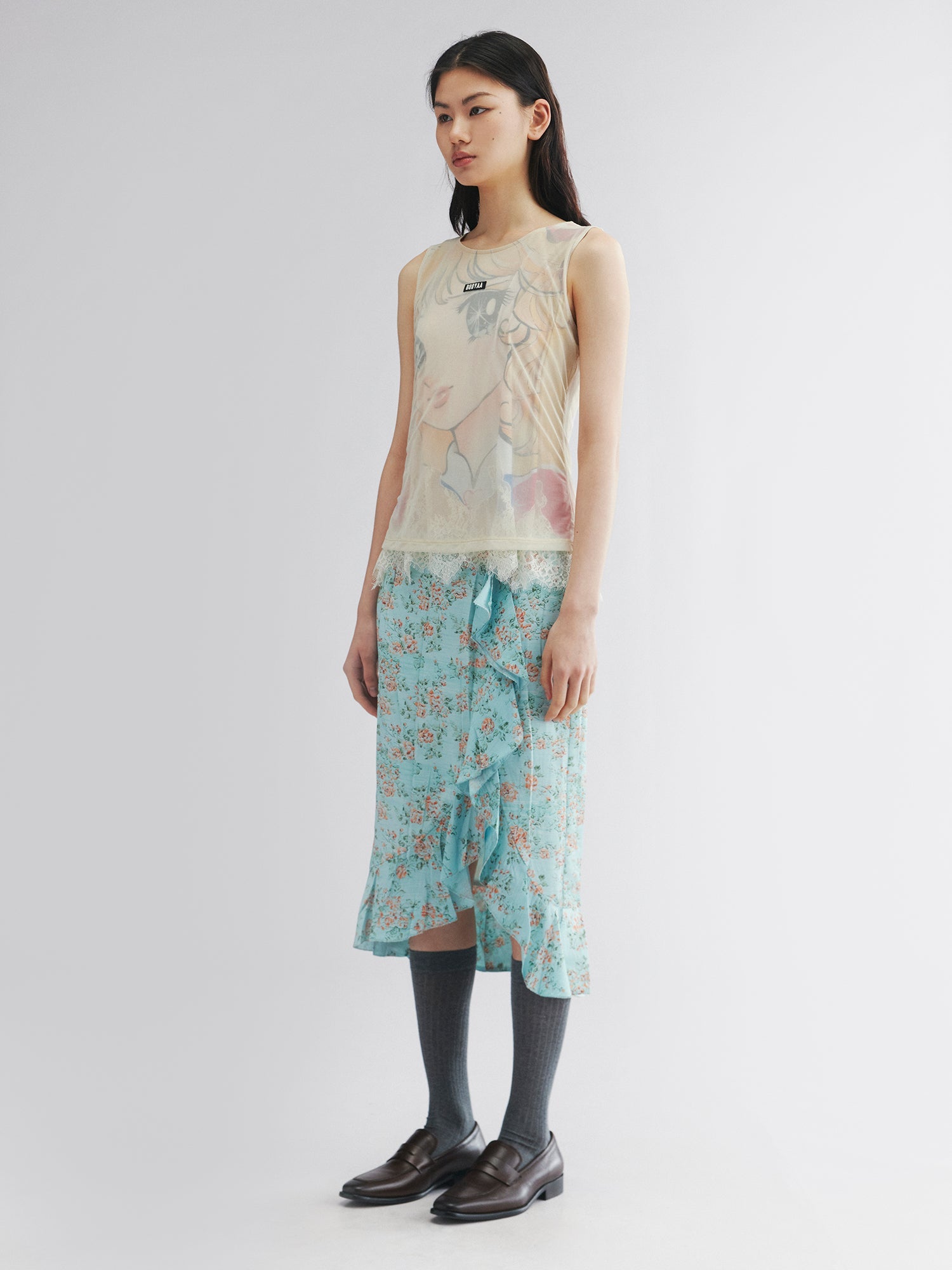 Wrinkled mesh anime vest