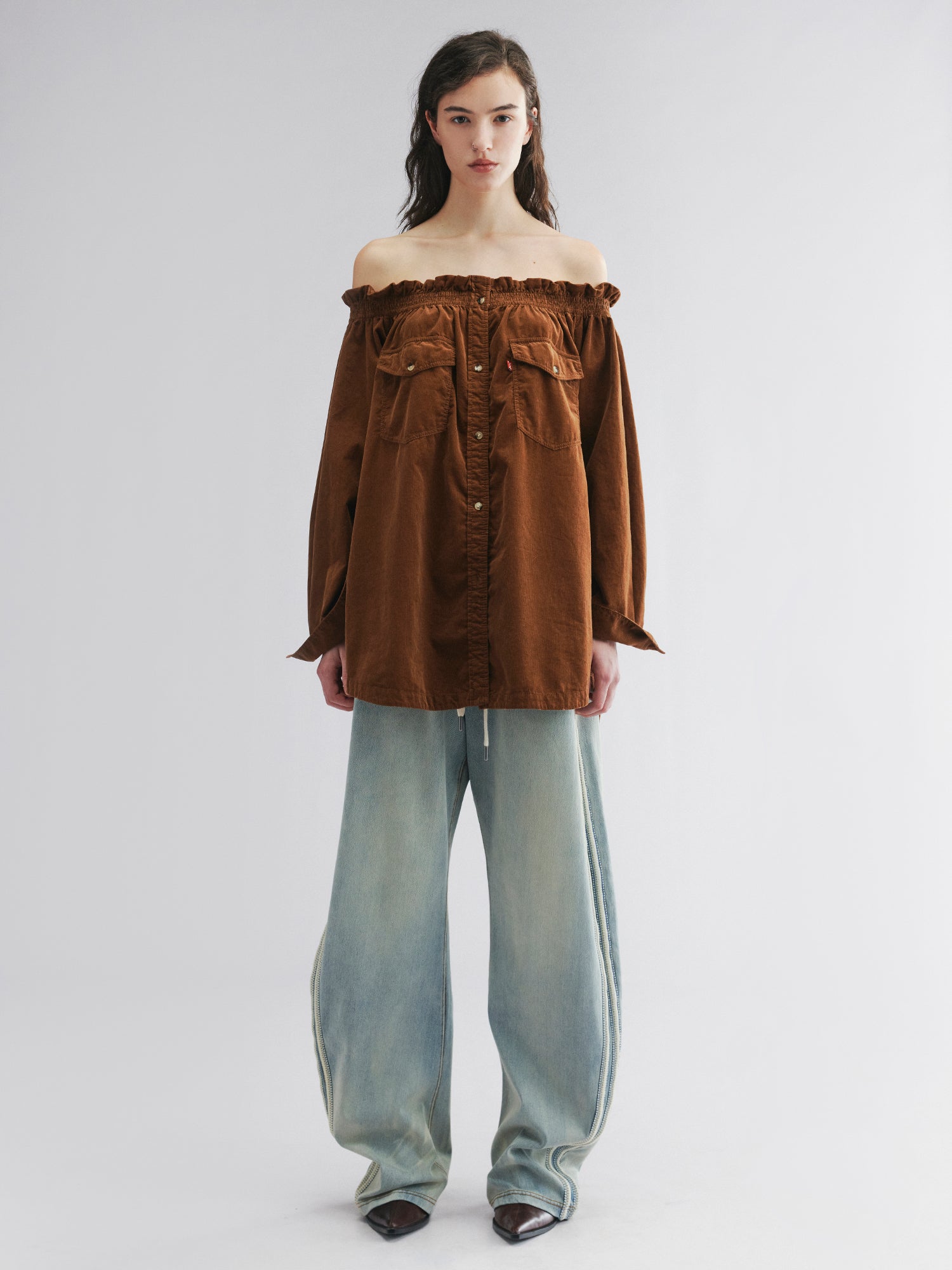 Off-shoulder utility shirt