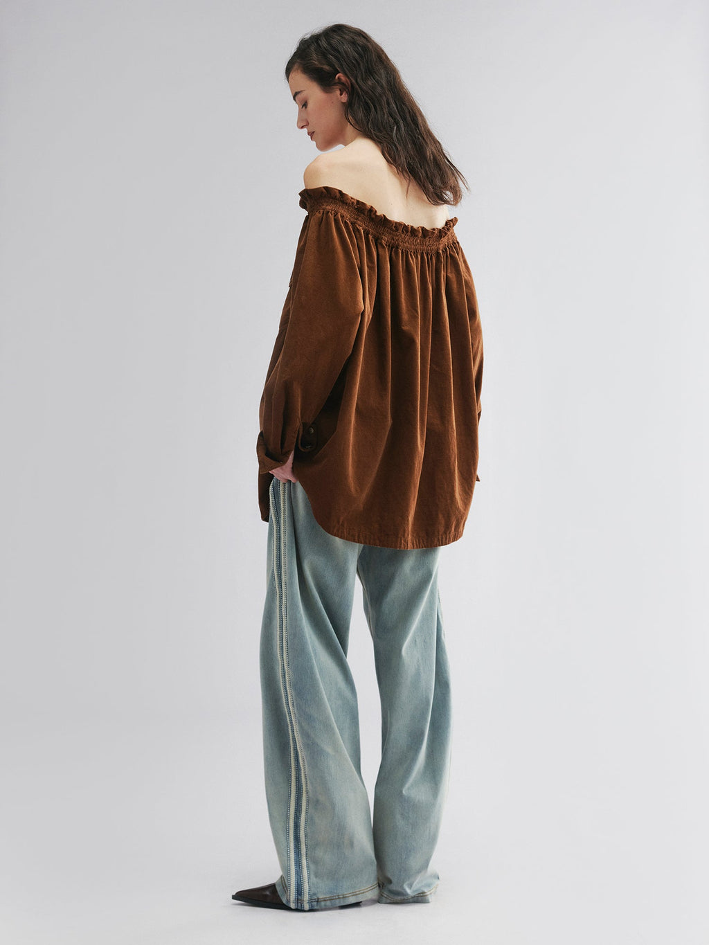 Off-shoulder utility shirt