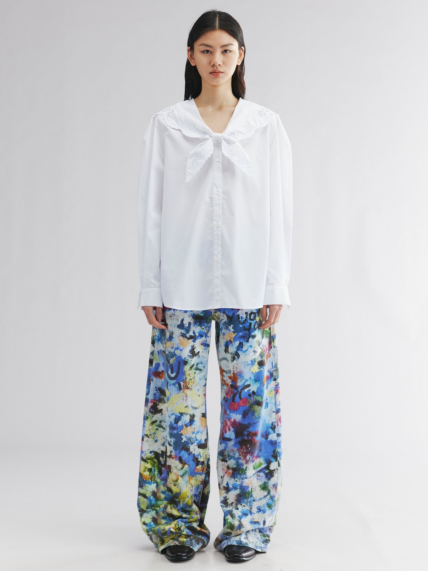 Eyelet embroidery sailor collar shirt