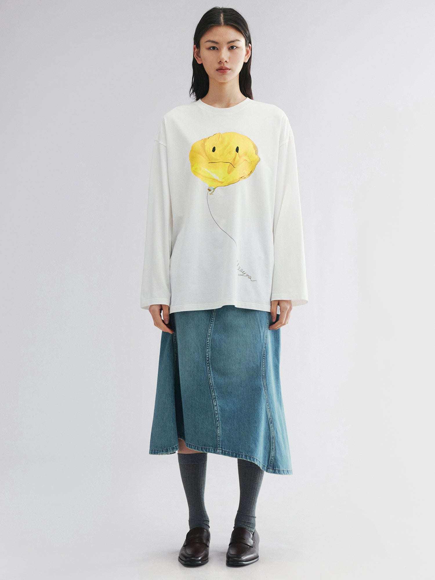 Long sleeve tee with deflated balloon print