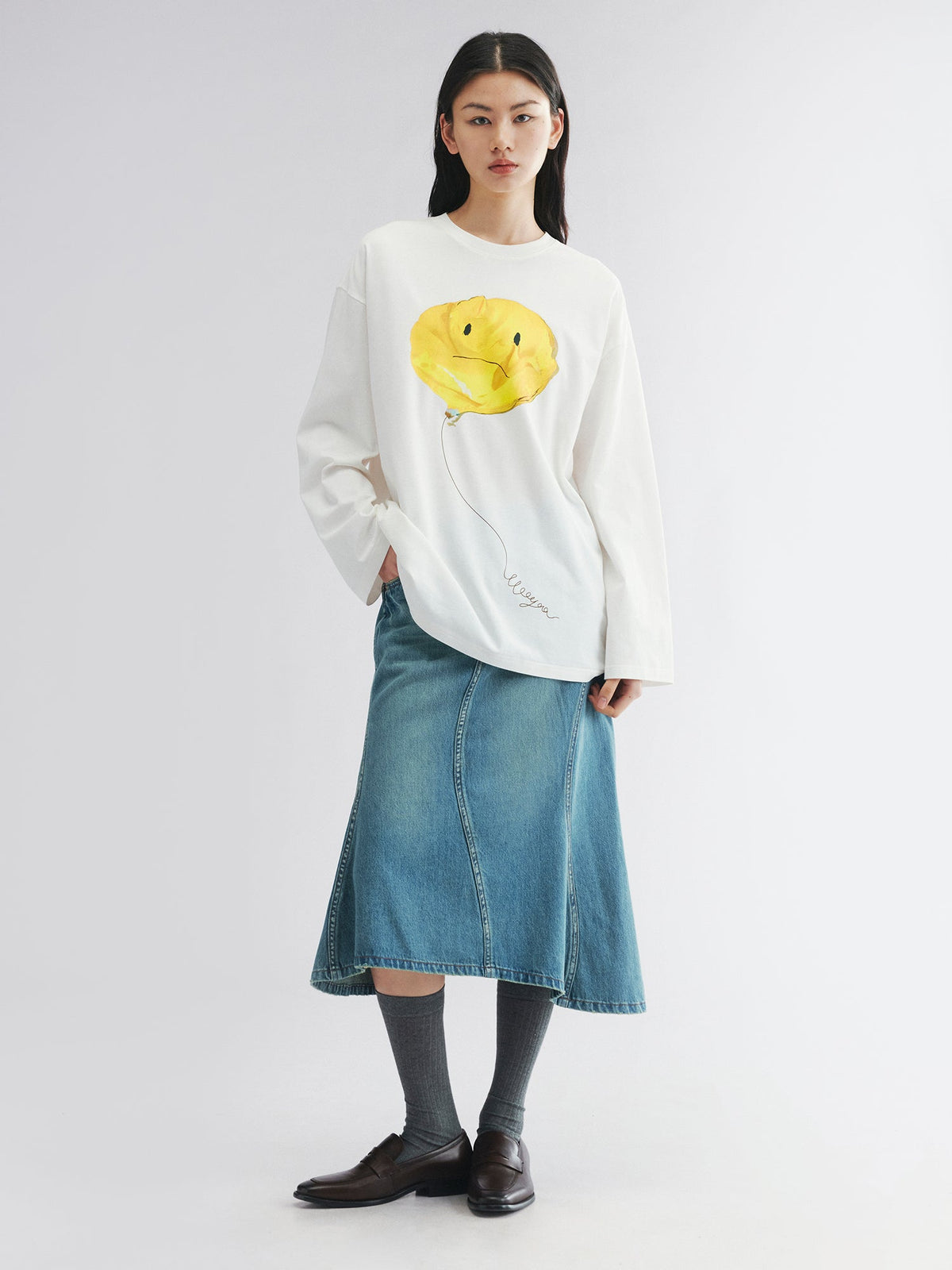 Long sleeve tee with deflated balloon print