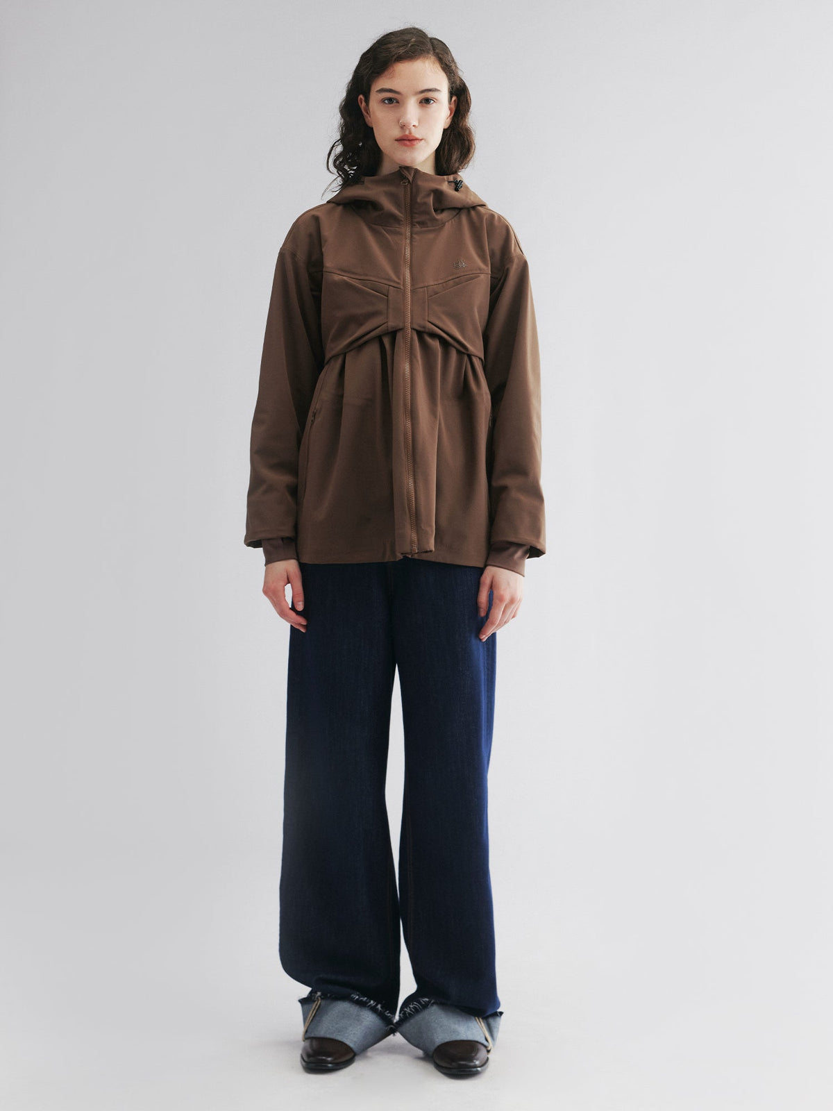 Classic outdoor functional jacket with bow detail