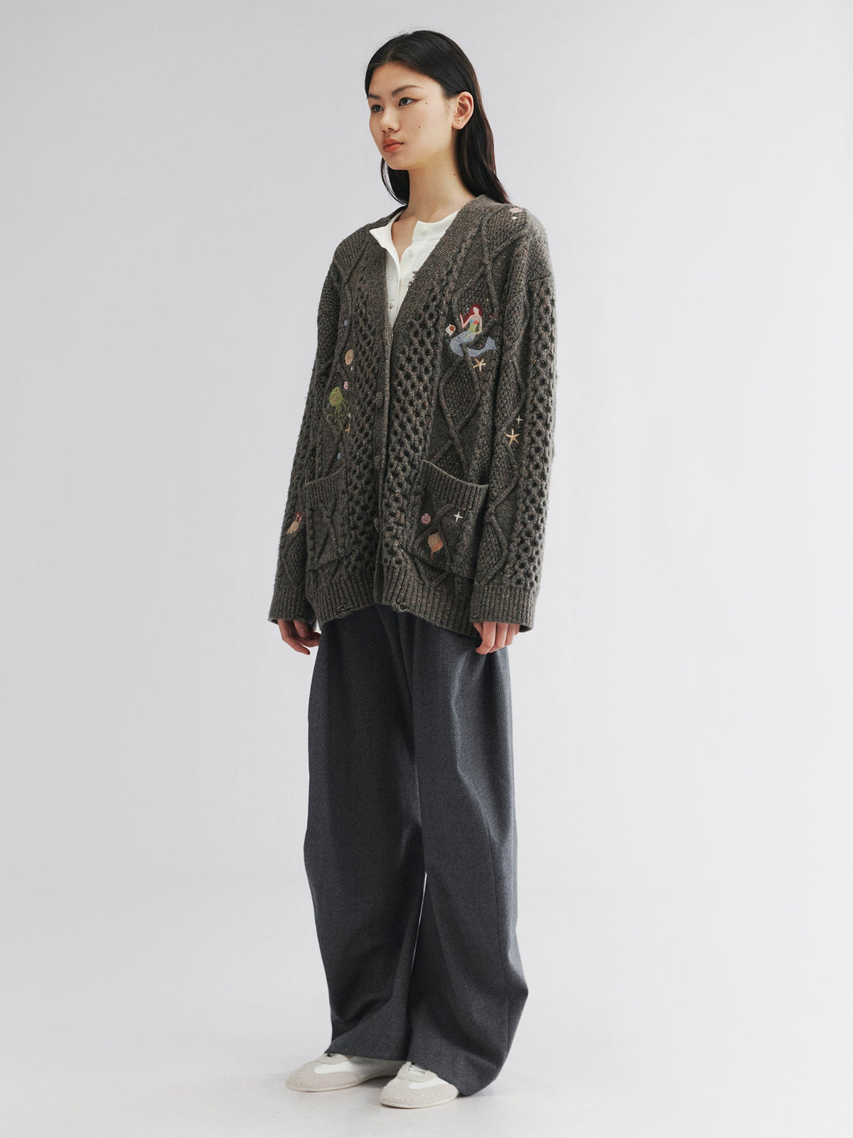 Cable knit collar cardigan