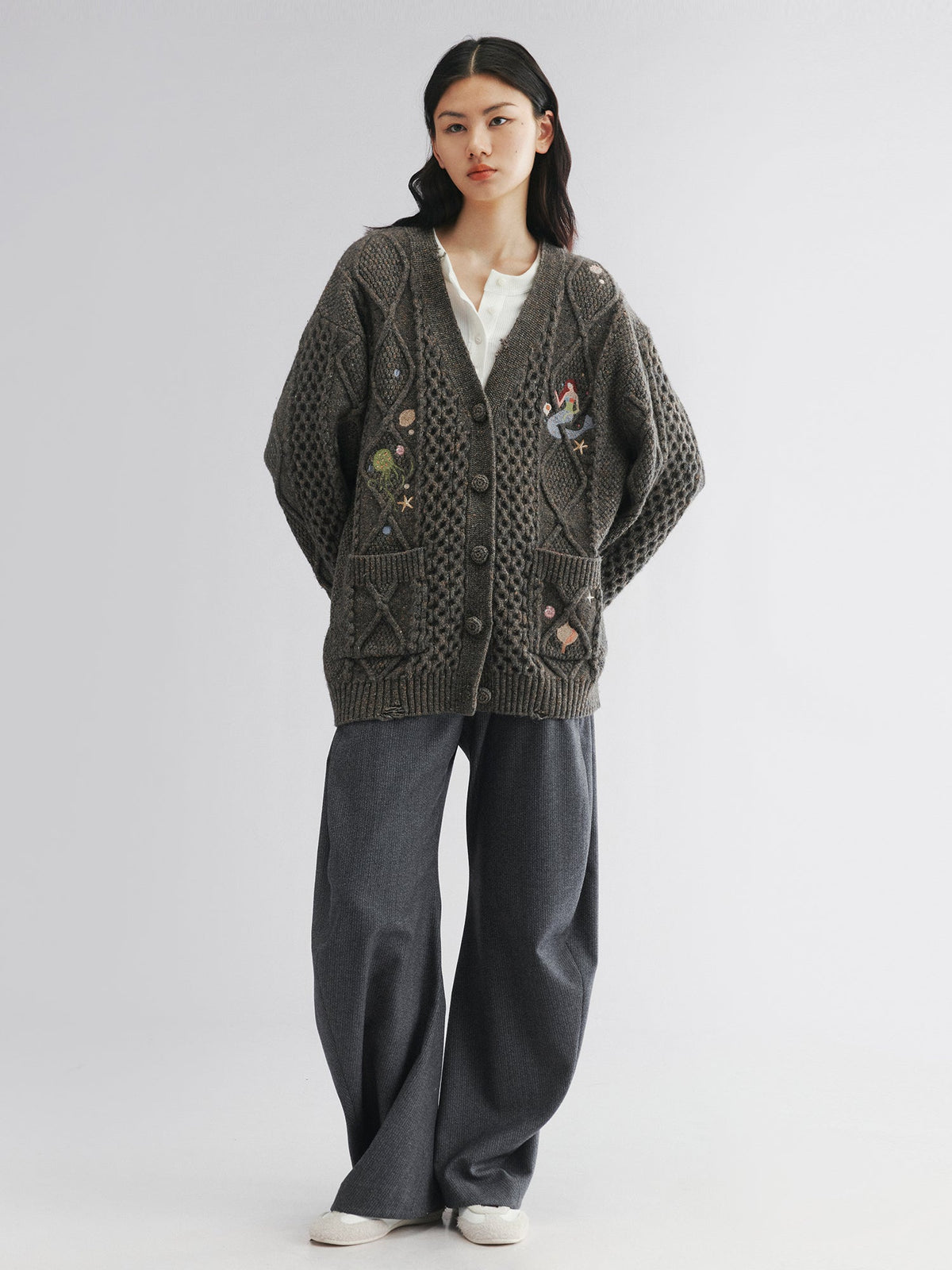 Cable knit collar cardigan