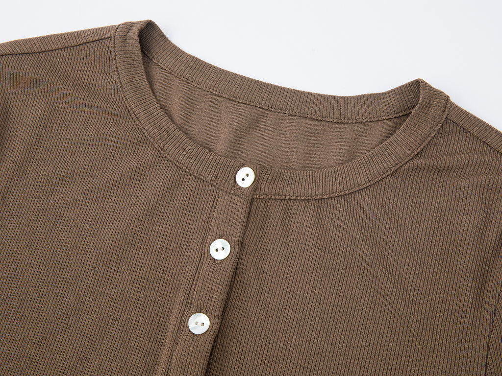 Lace hem henley t-shirt