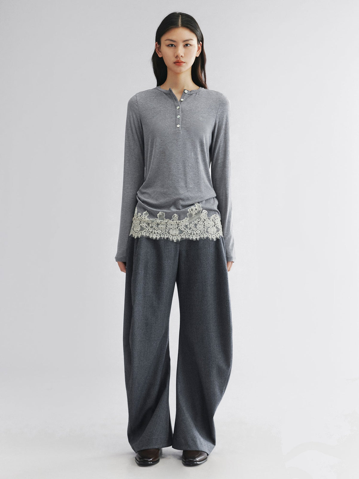Lace hem henley t-shirt