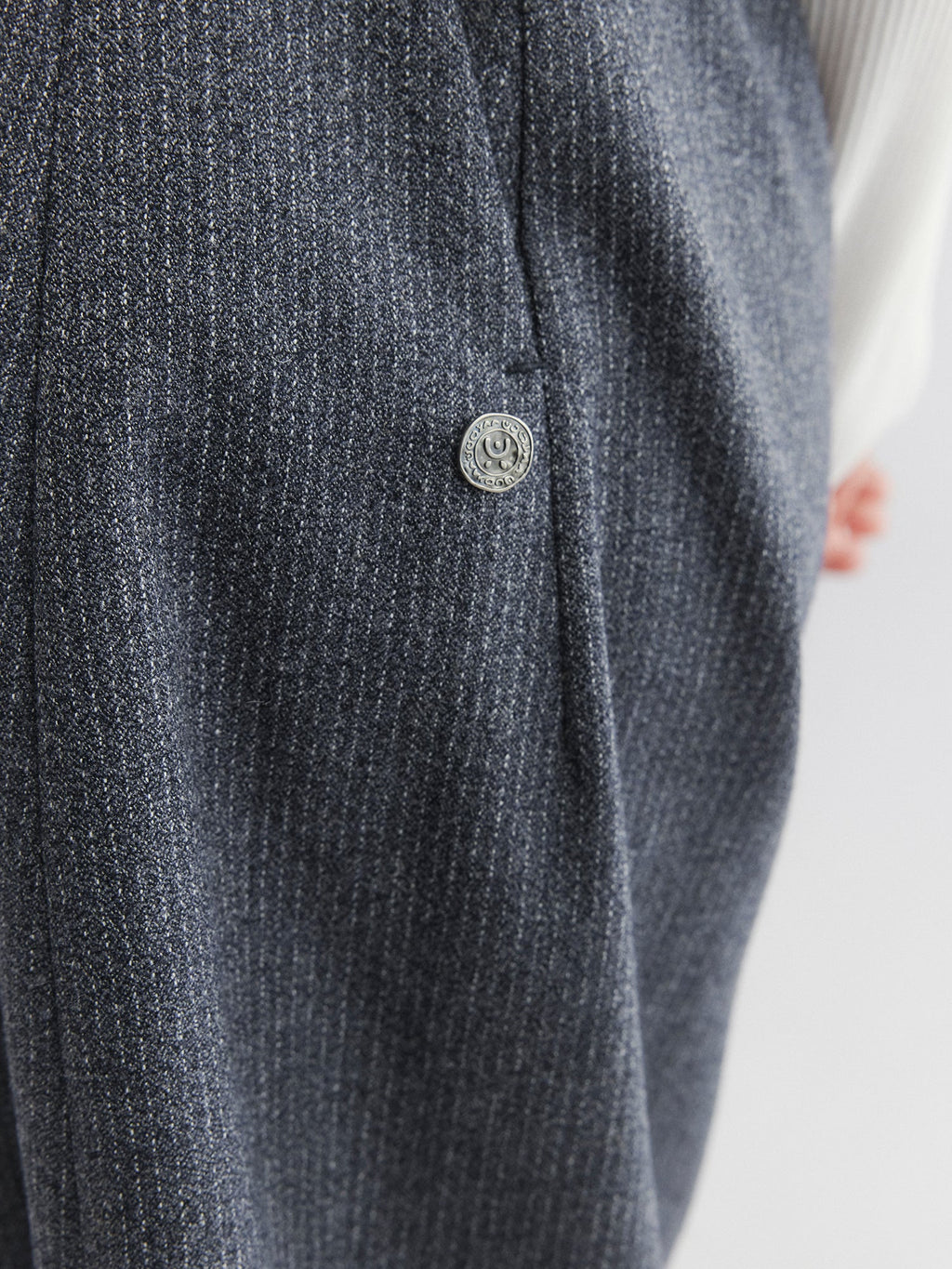 Wool blade pants