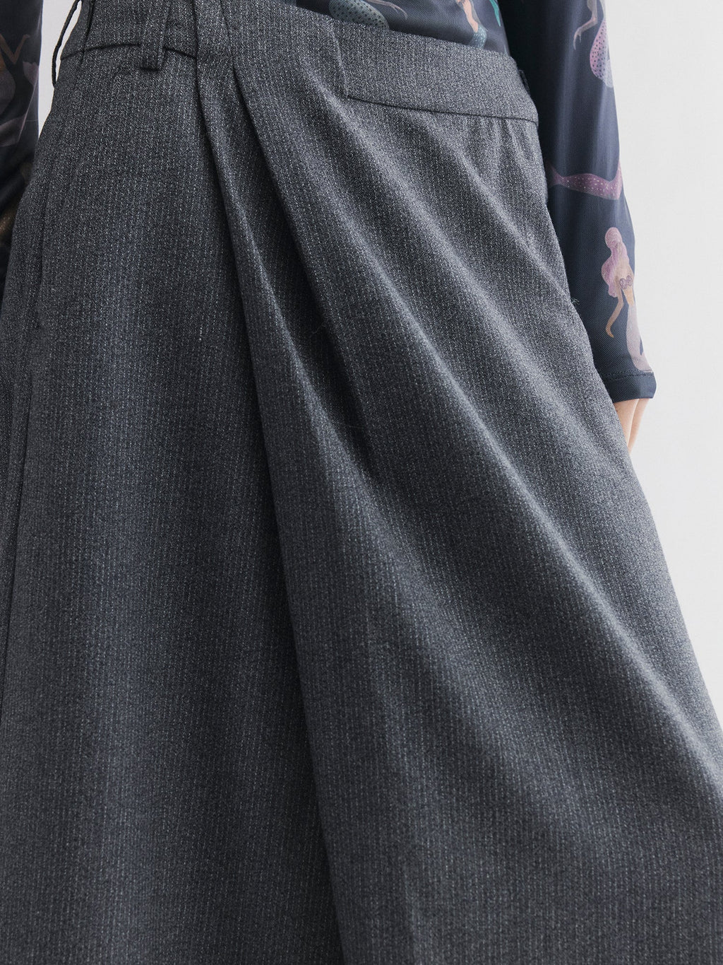 Wrap wool skirt