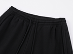 Blade-cut sweatpants