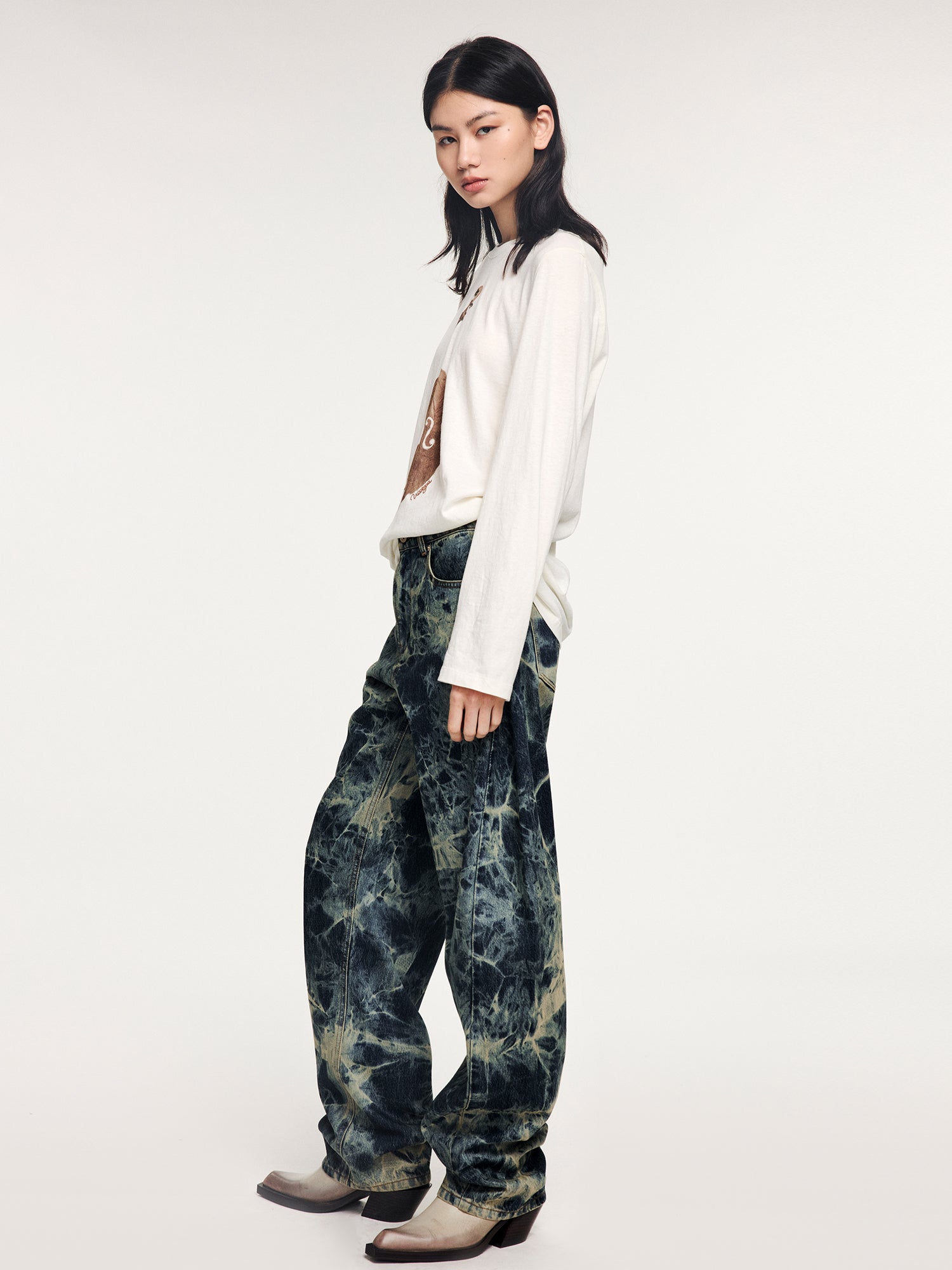 Tie-dye scimitar jeans