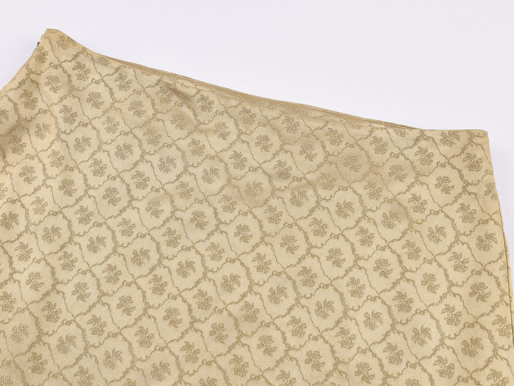 Jacquard skirt with plush hem