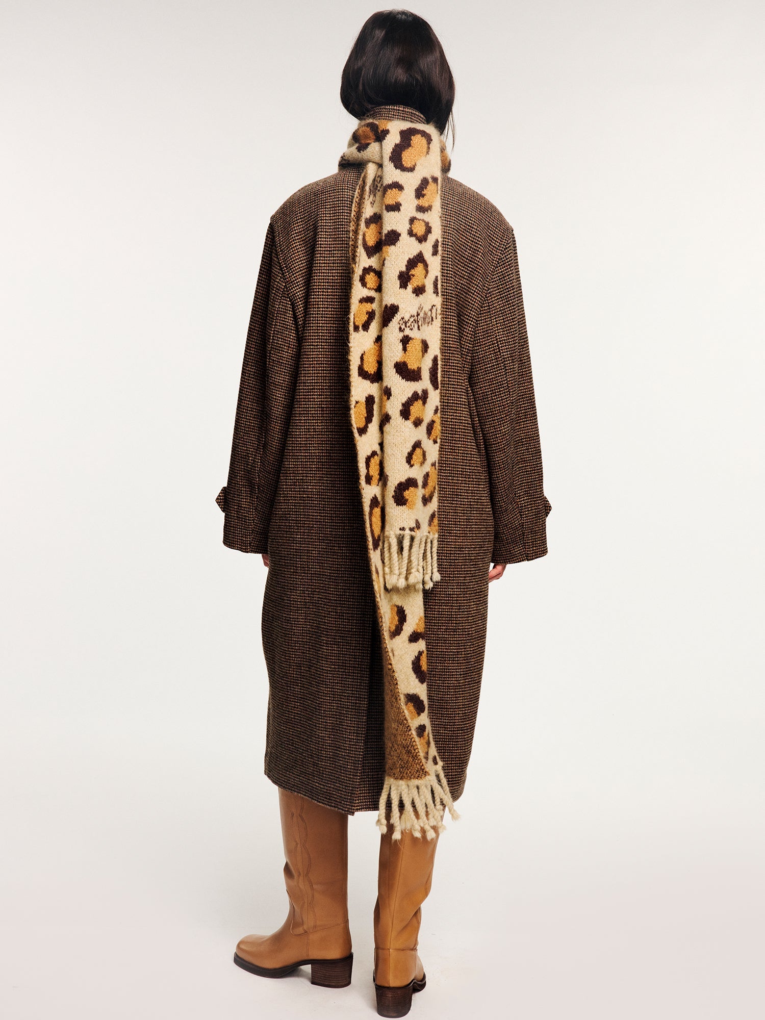 Leopard-print scarf