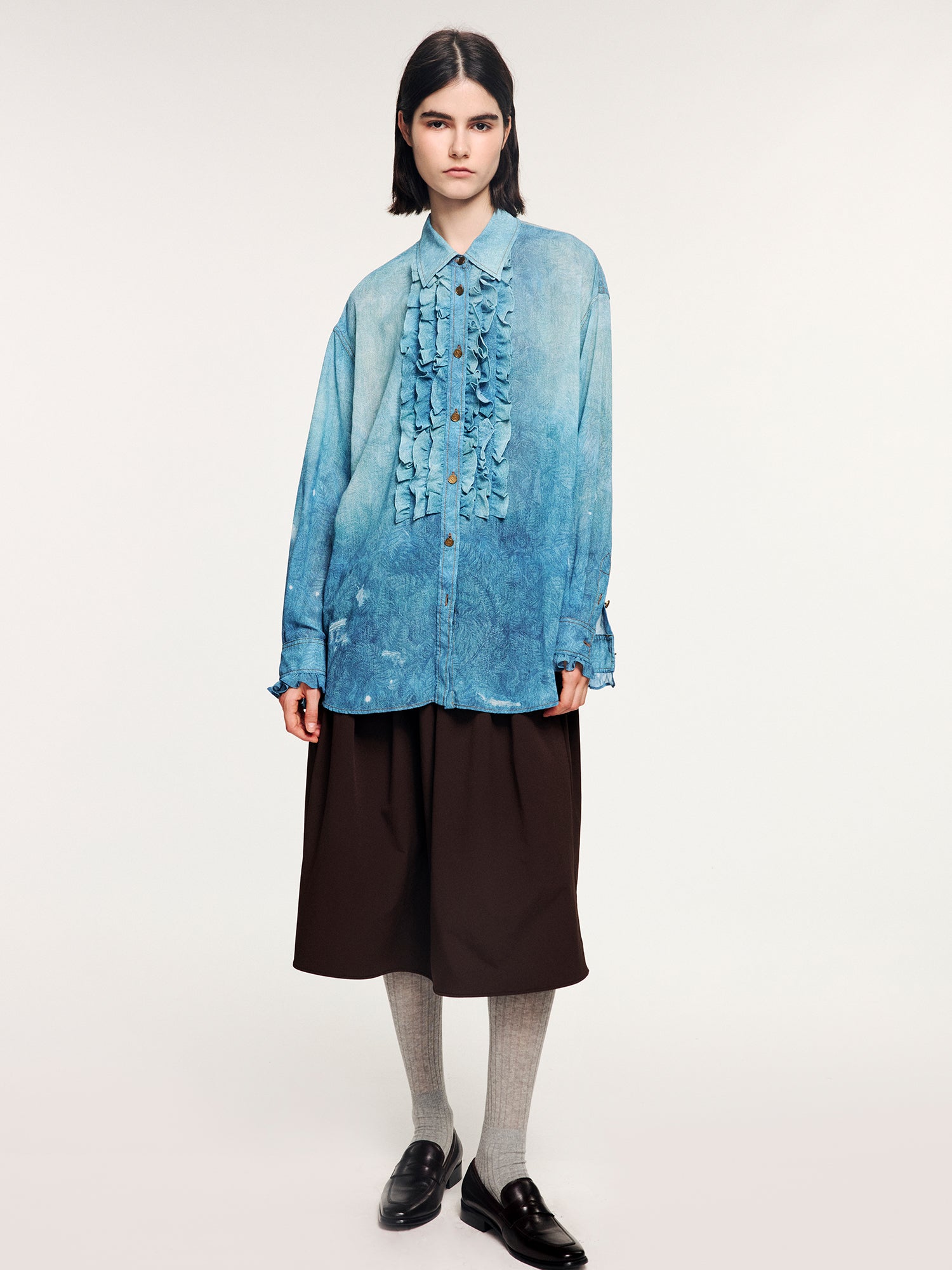 Surreal garden print shirt with lettuce edge