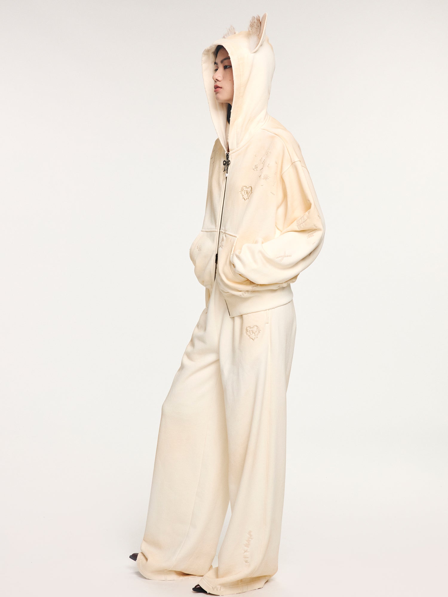 Distressed embroidered sweatpants