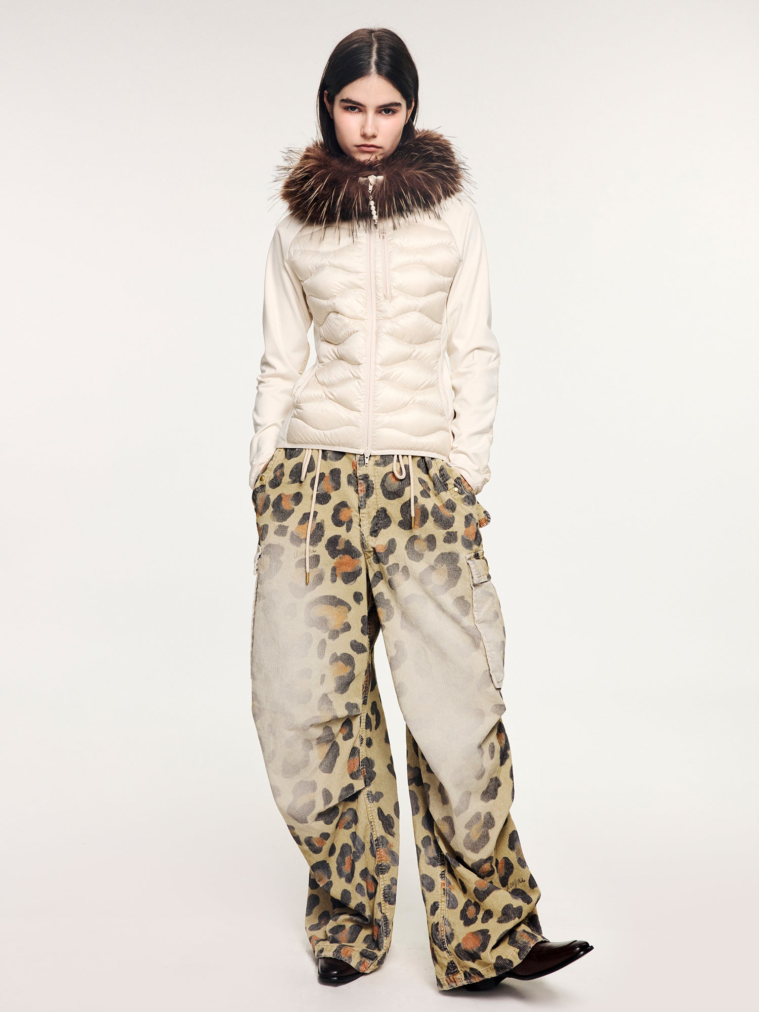 Leopard corduroy paratrooper pants