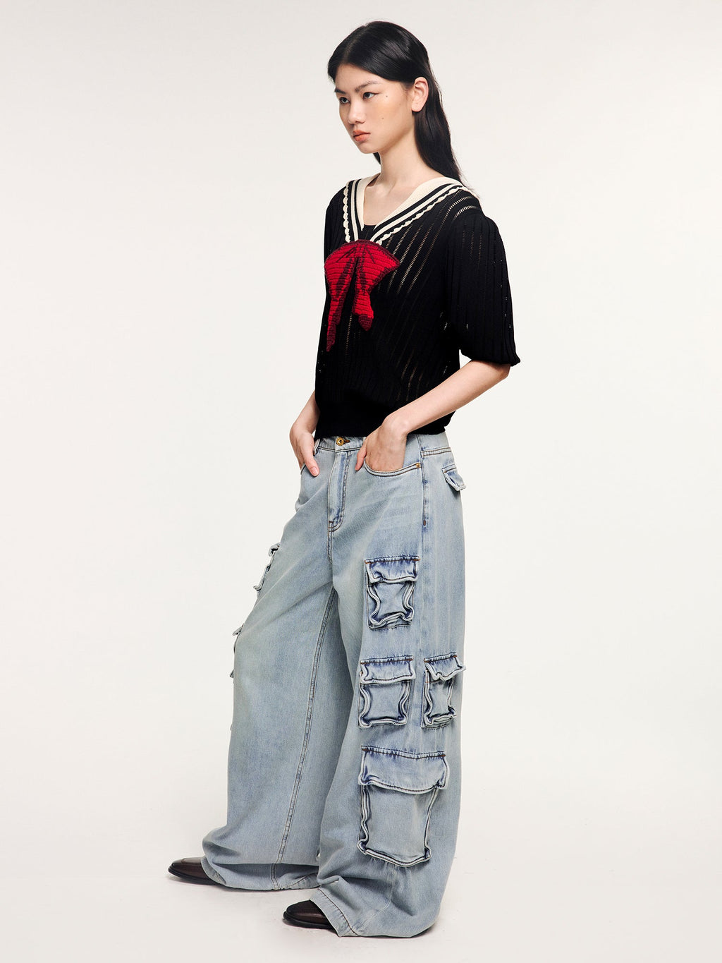 Multi-pocket aluminum wire jeans