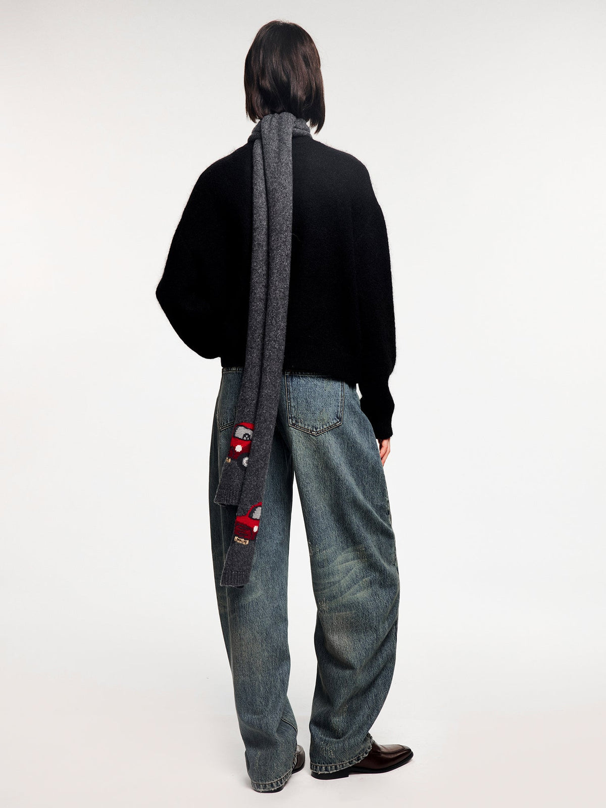 Washed Tencel denim jeans with curved blade cut