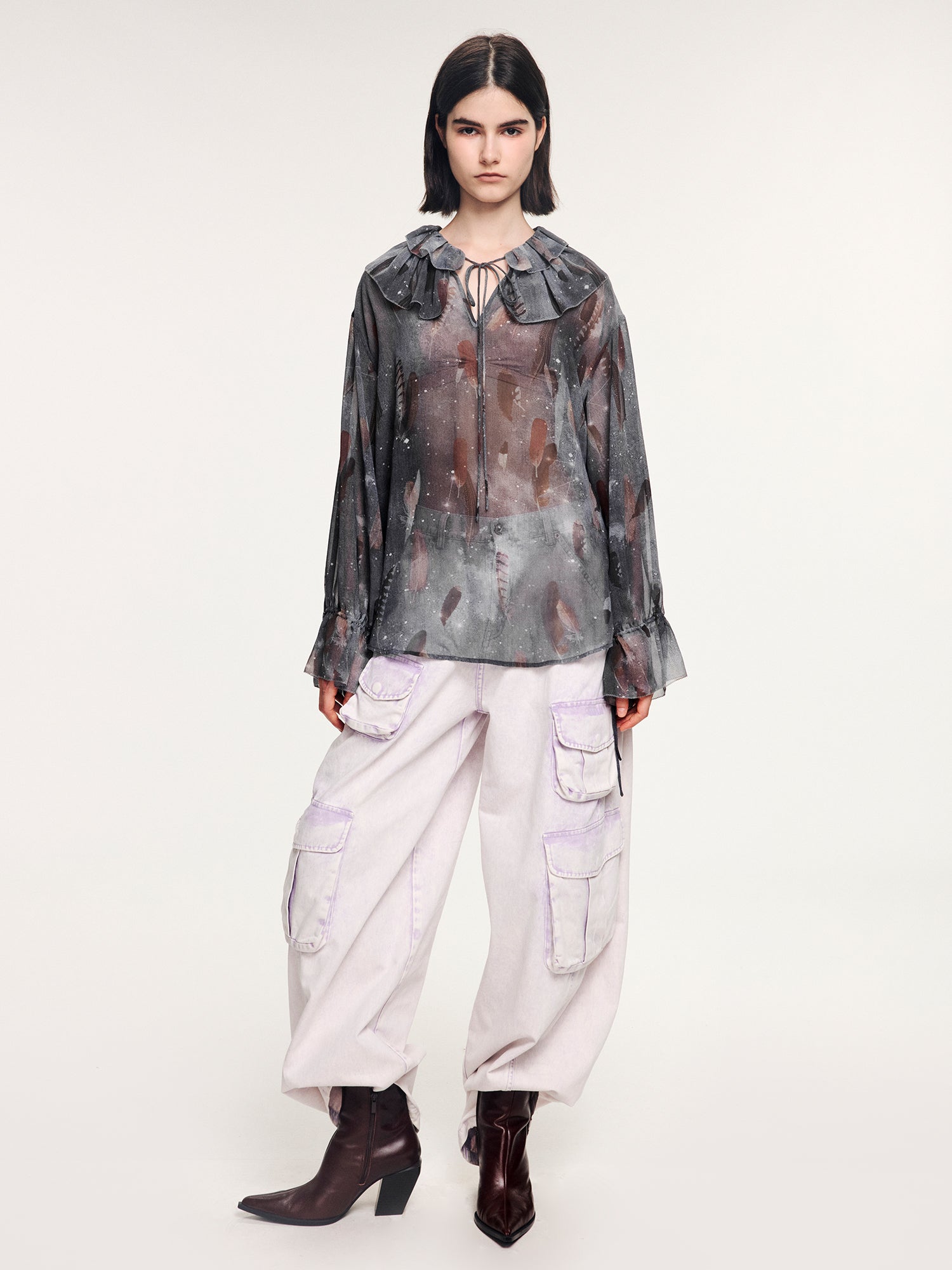 Feather ruffled collar shirt