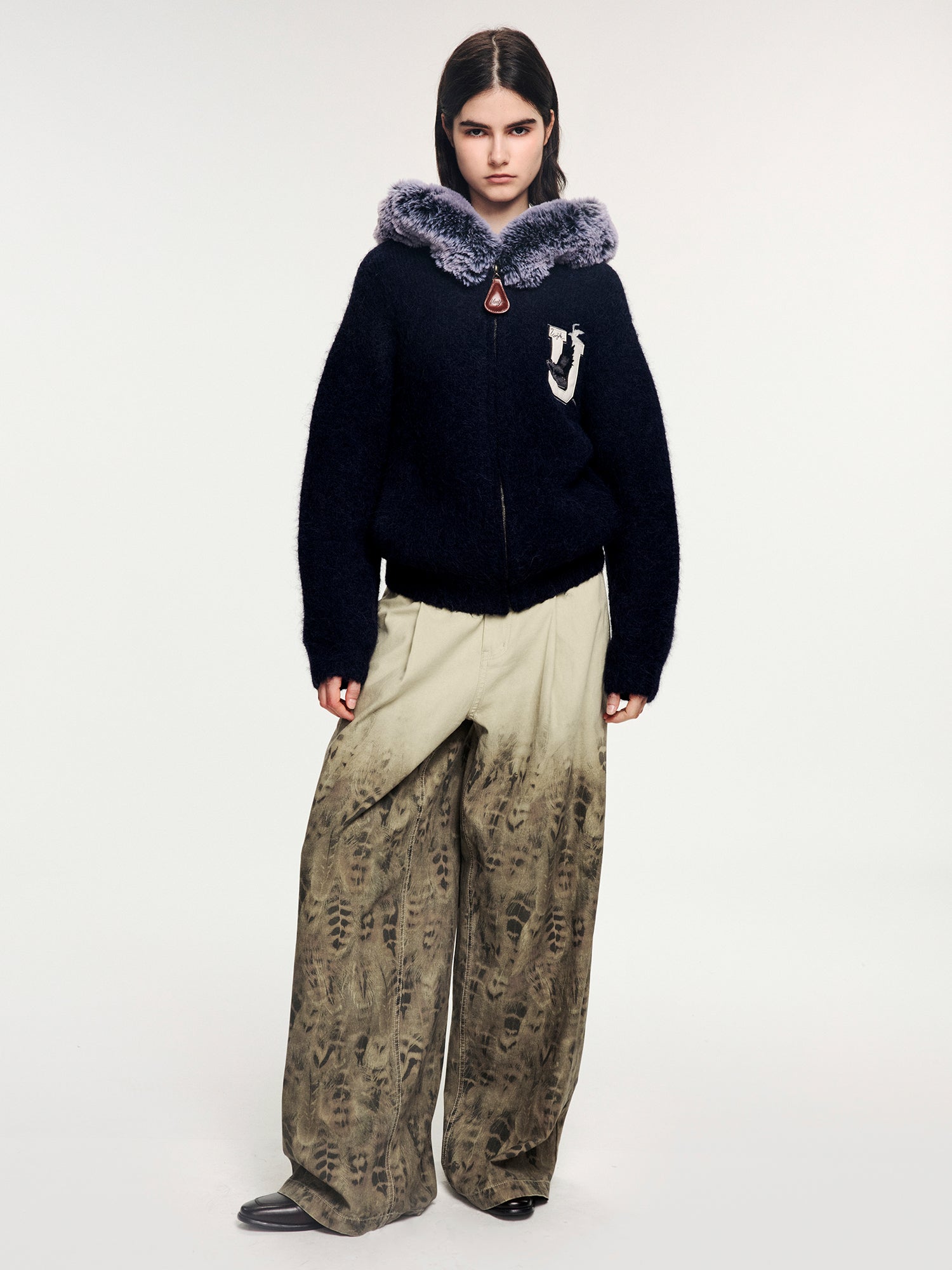 Feather washed denim jeans