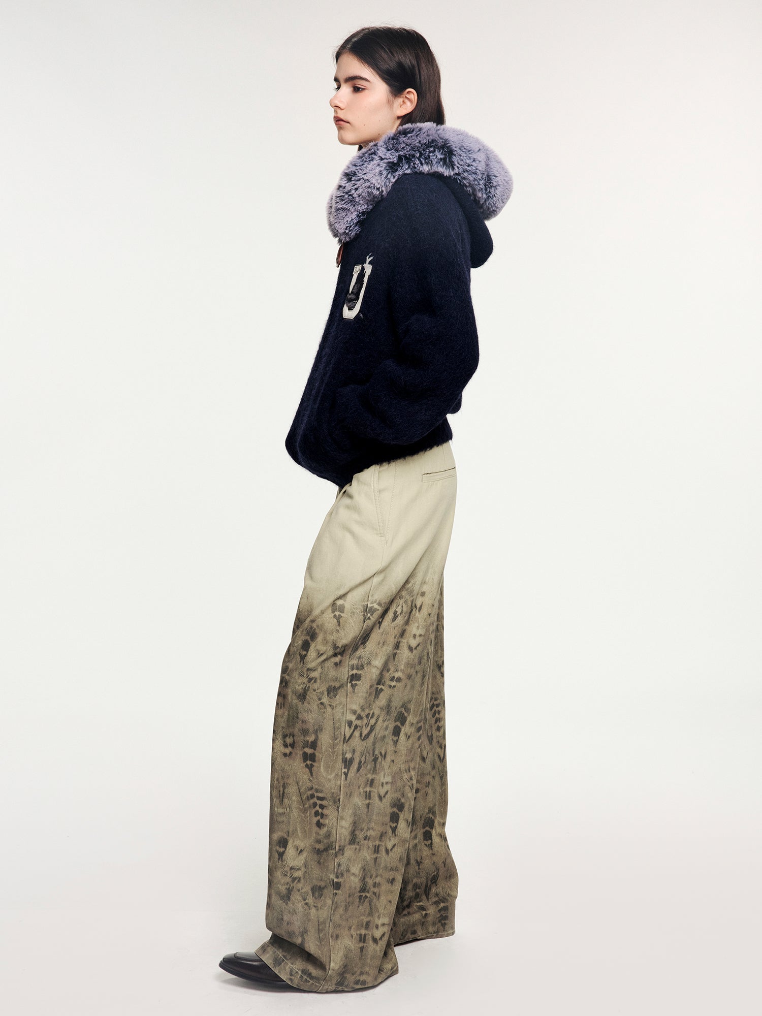 Feather washed denim jeans