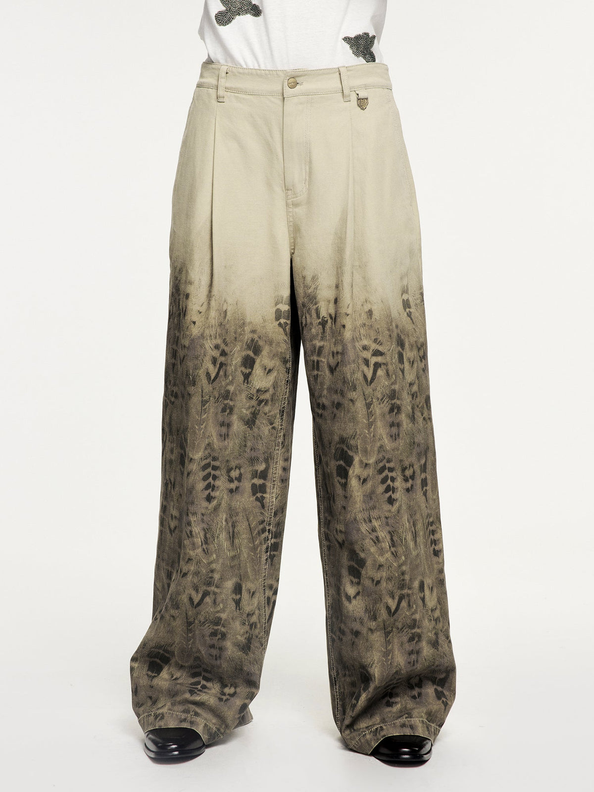 Feather washed denim jeans