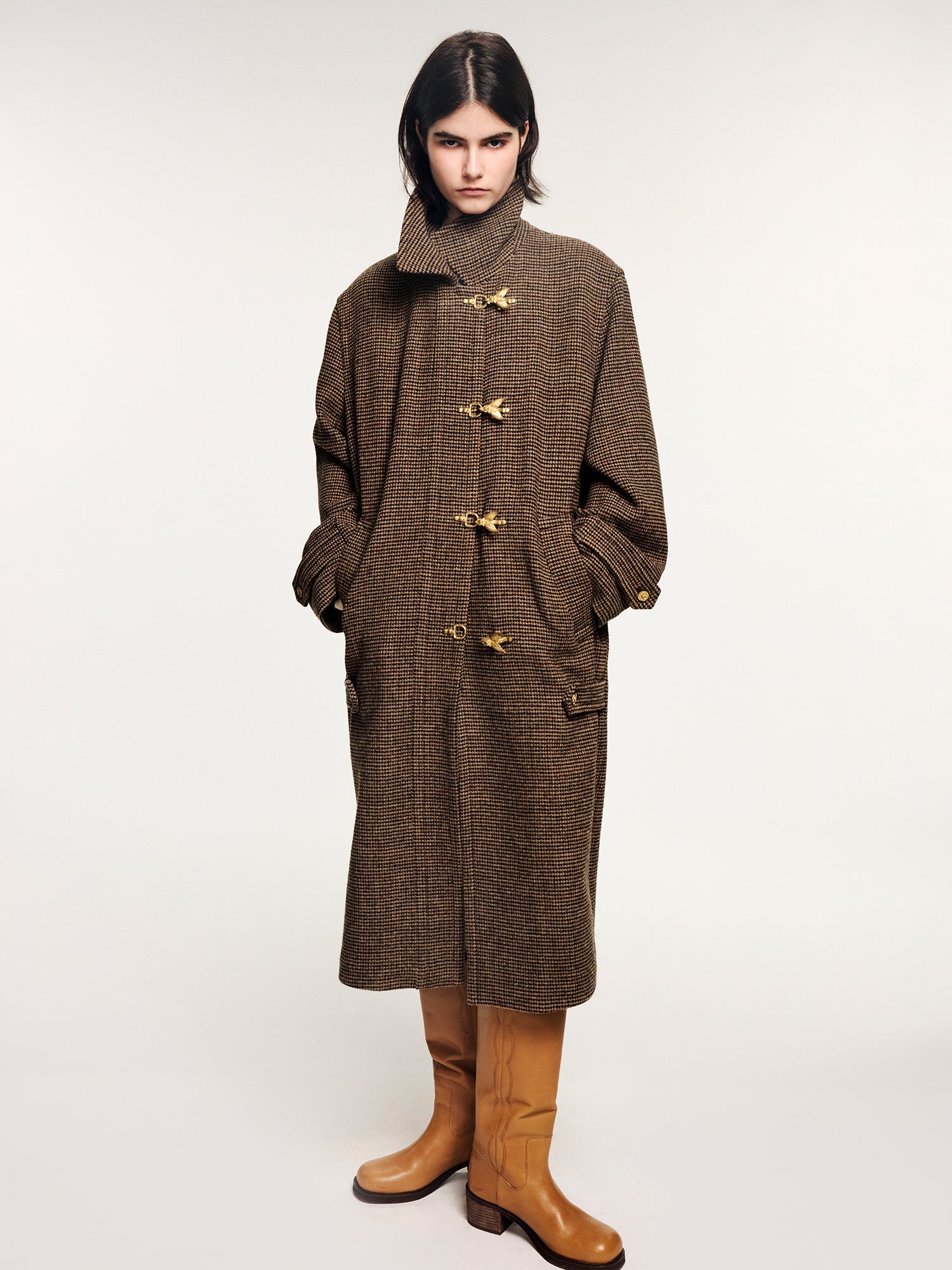 Vintage bird button pure wool coat