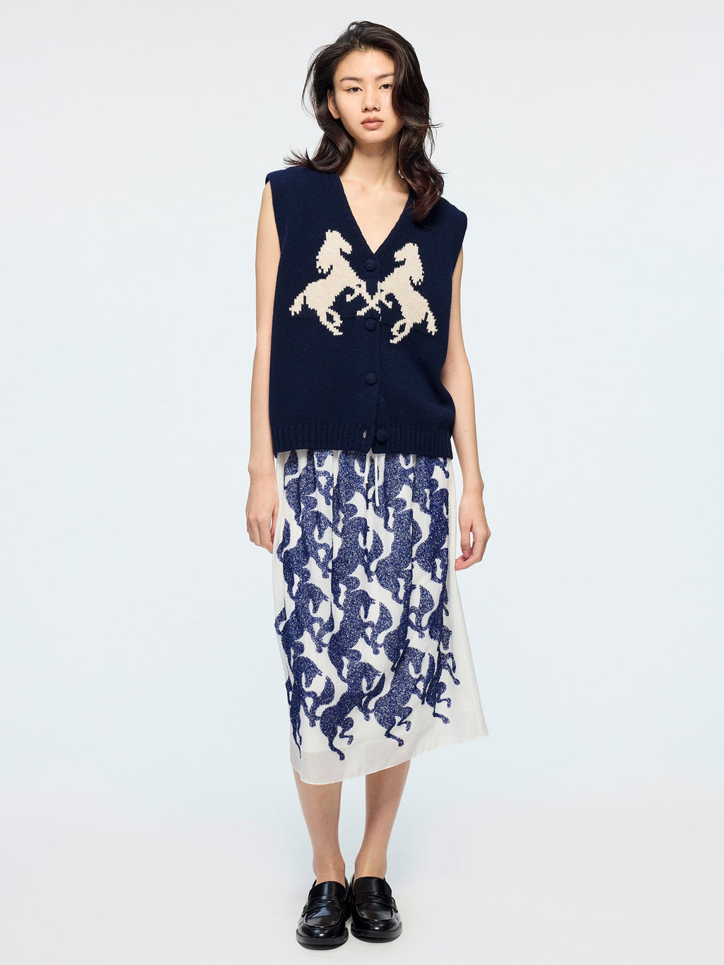 Year of the Horse limited sequin embroidered skirt