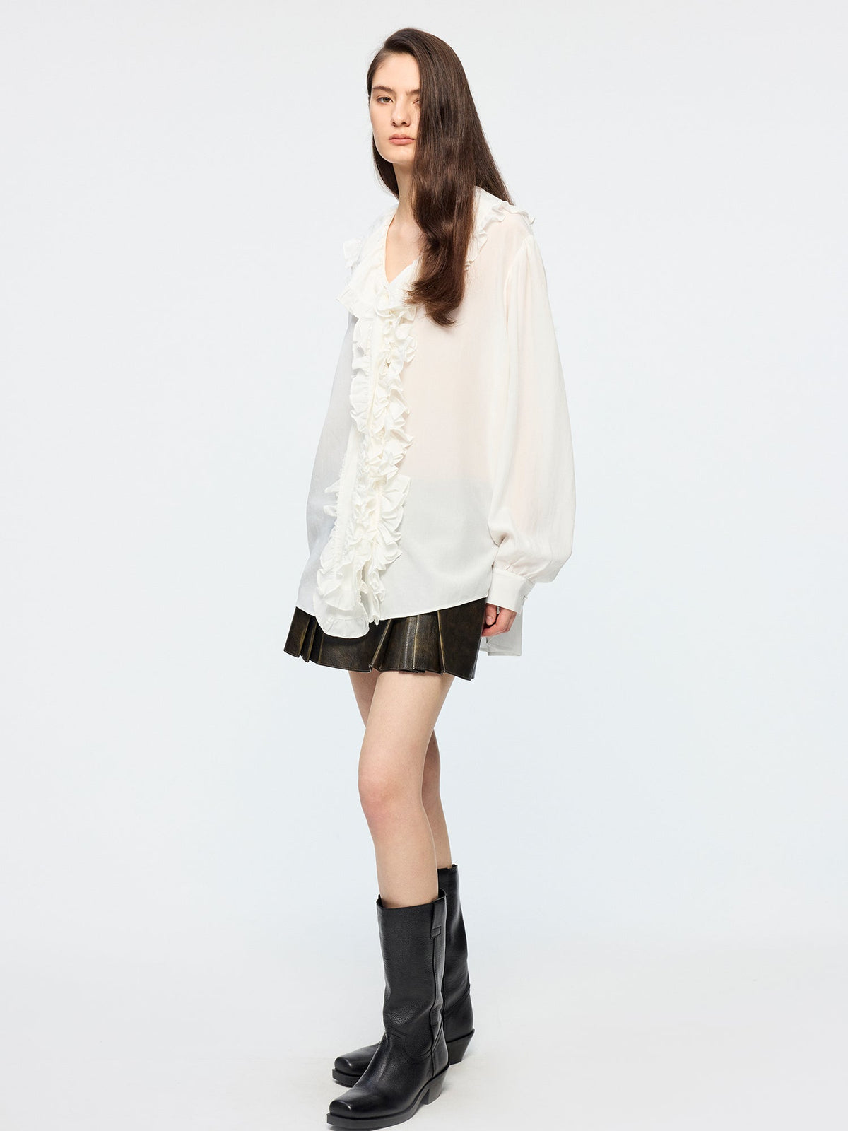 Ruffle ribbon shirt