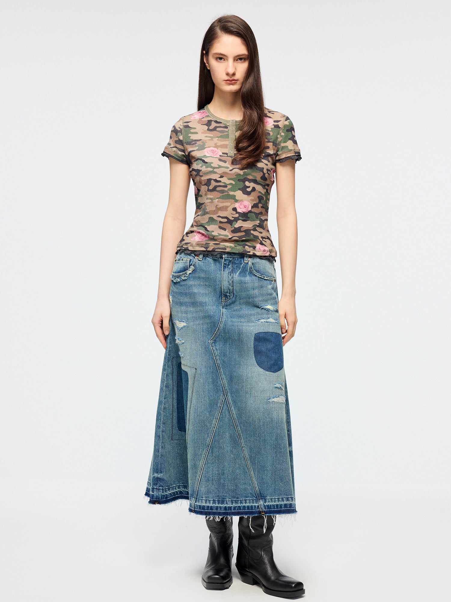 Distressed patchwork denim skirt