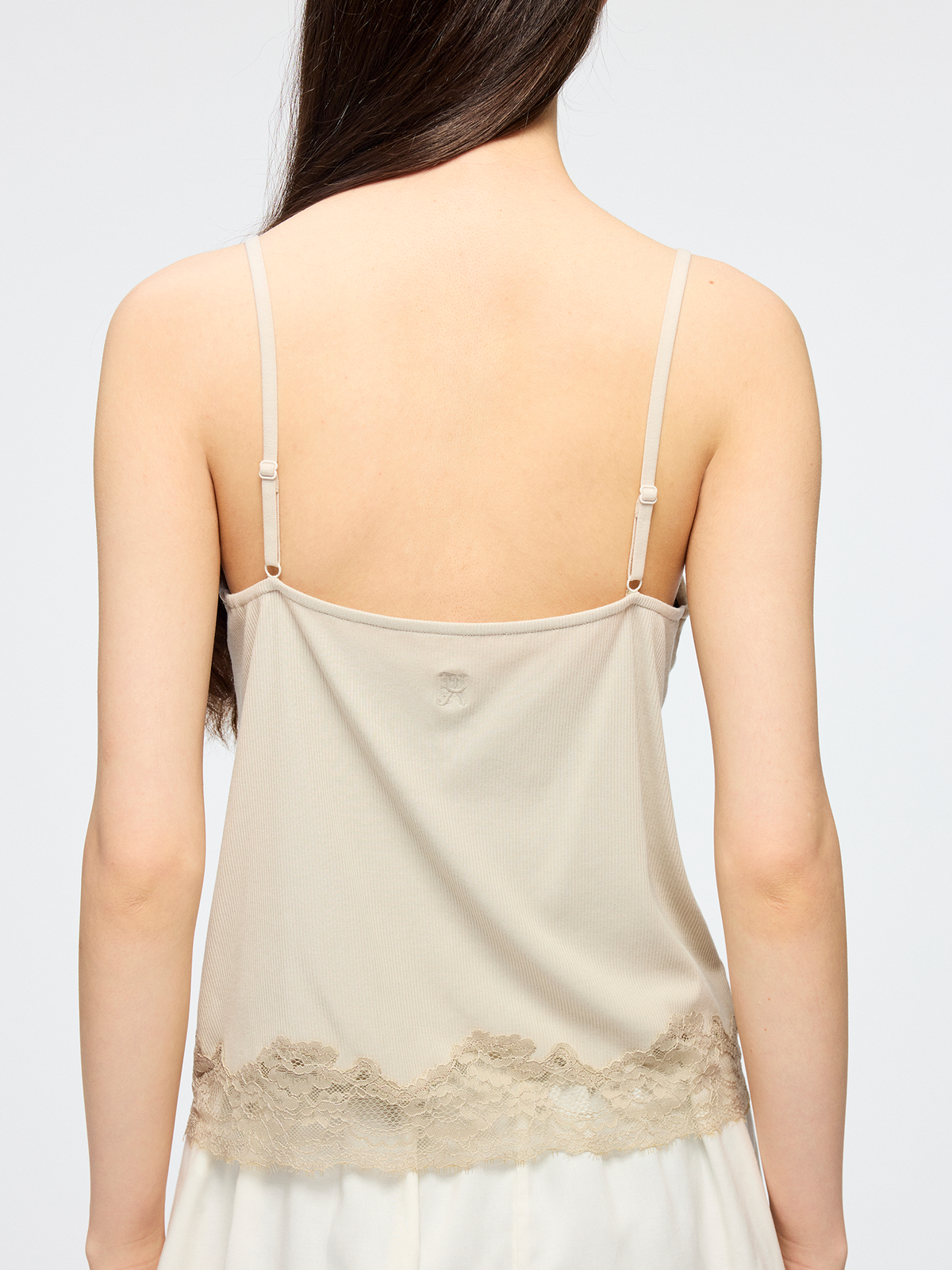 Mock layer lace camisole