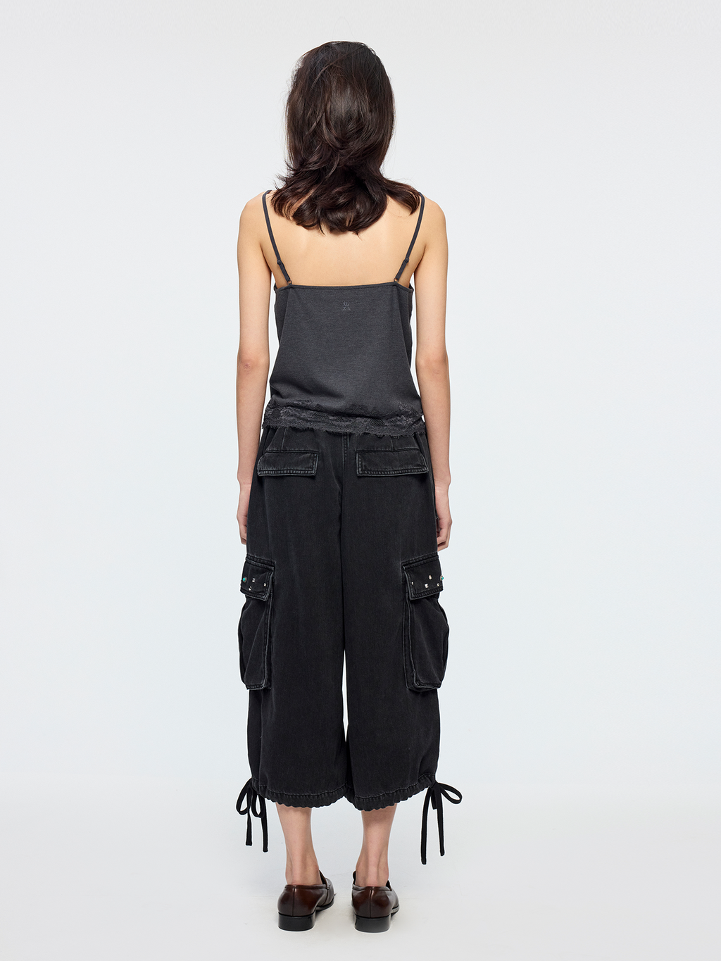 Mock layer lace camisole