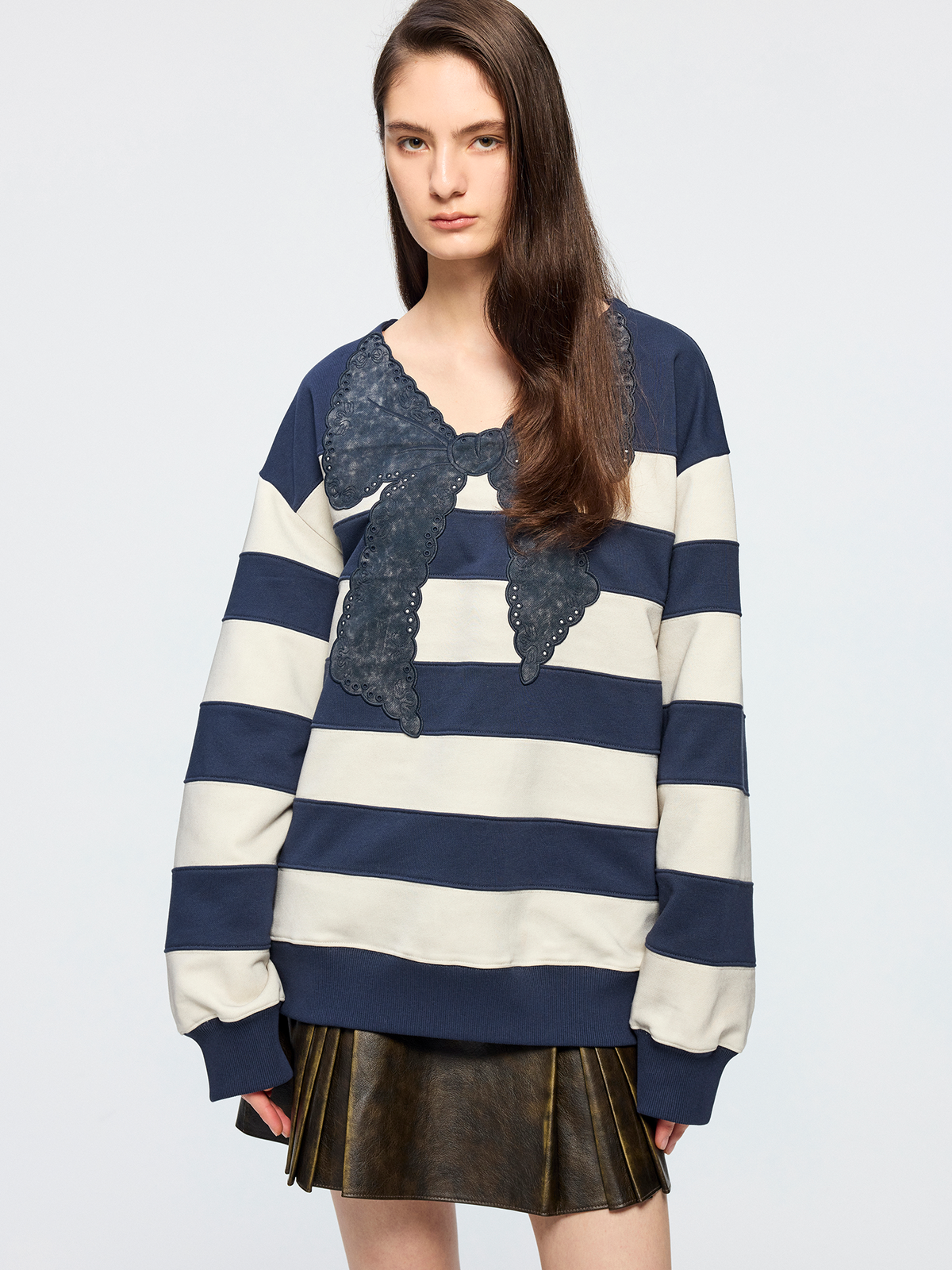 Breton stripe bow sweatshirt