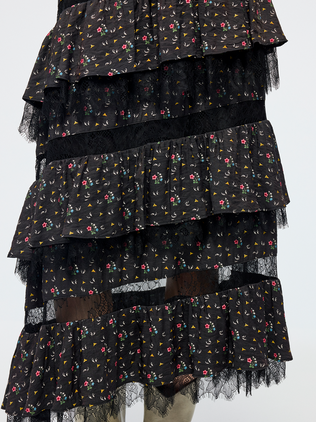 Floral tiered midi skirt