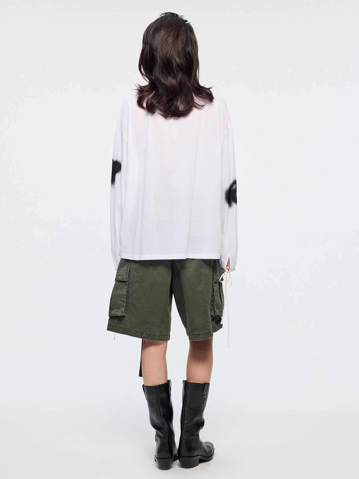 Graffiti bow henley T shirt