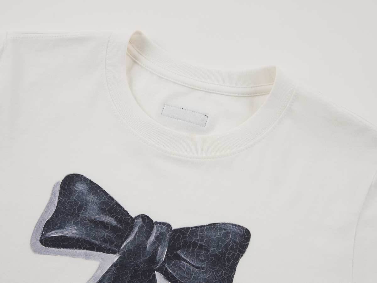 Oil painting bow T shirt