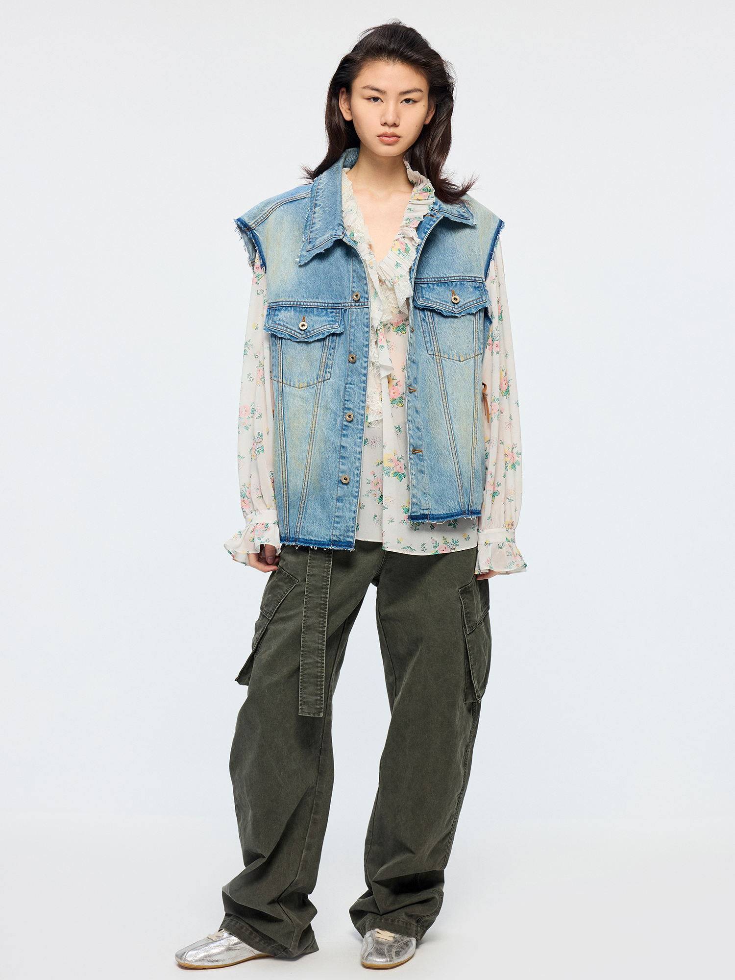 Raw edge patchwork denim vest