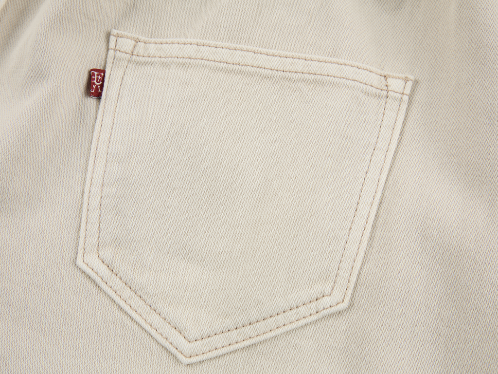 Ruched curved jeans