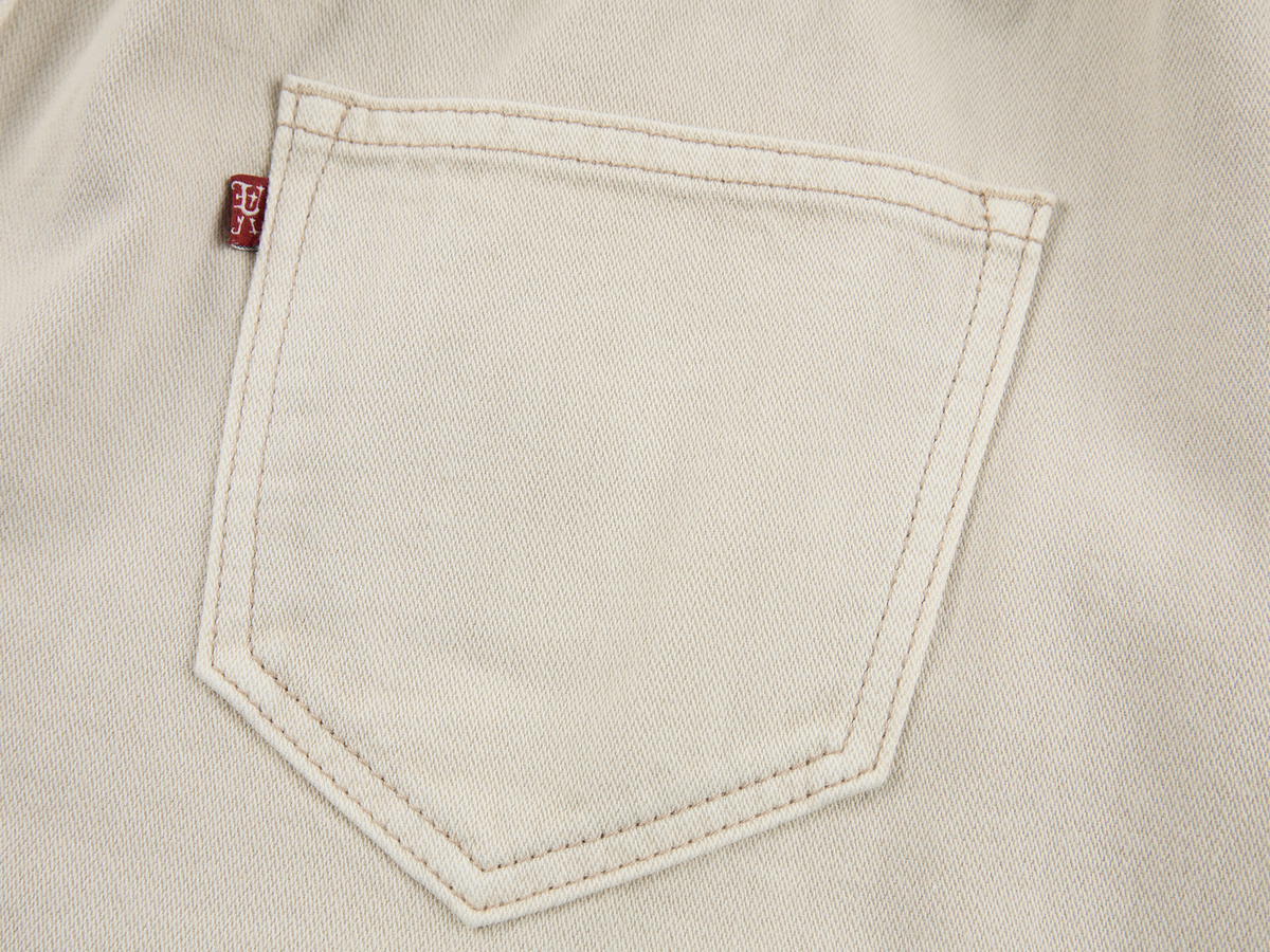 Ruched curved jeans