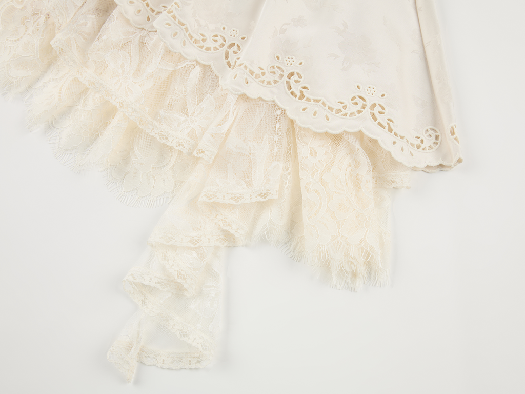 Irregular lace jacquard skirt