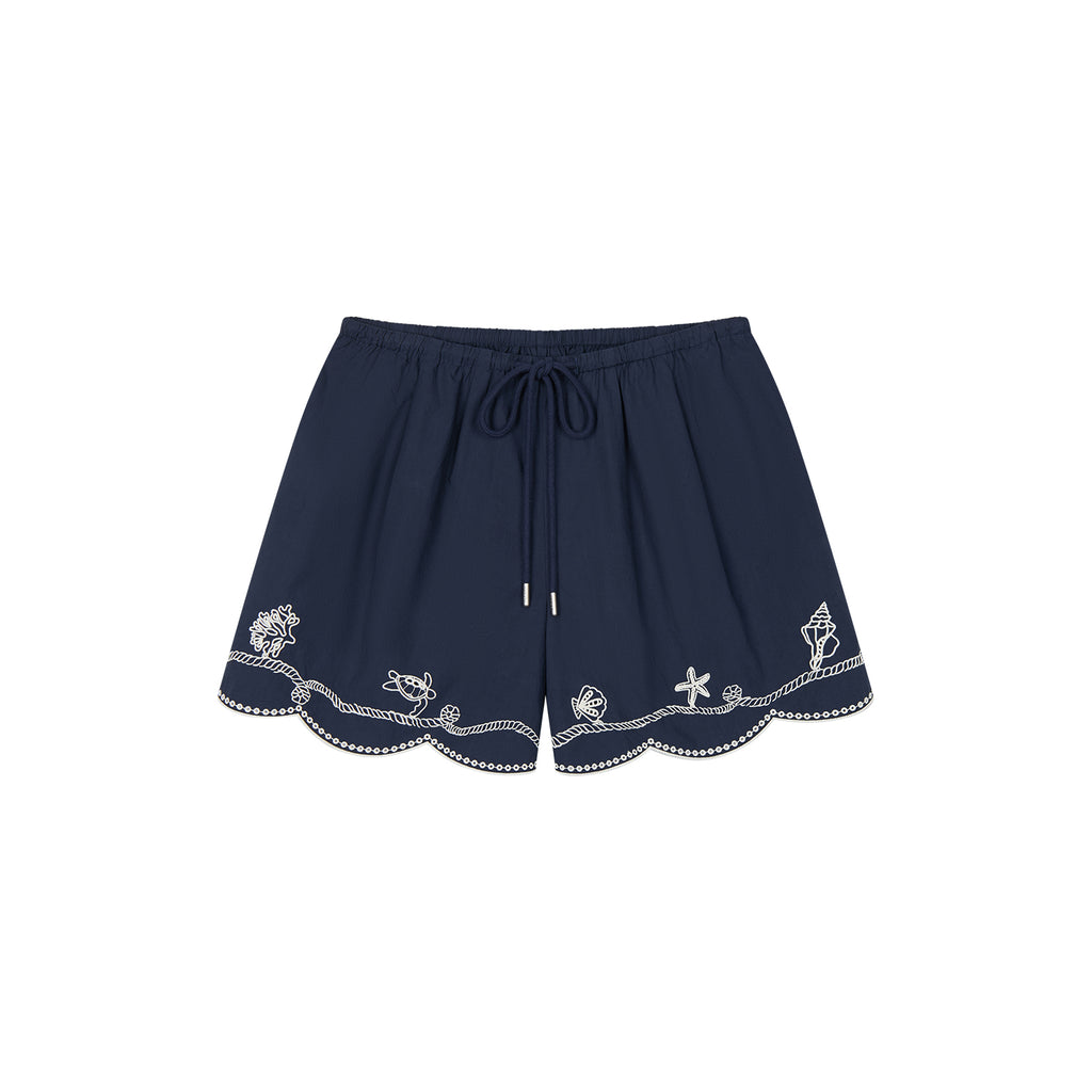 Openwork embroidered shorts
