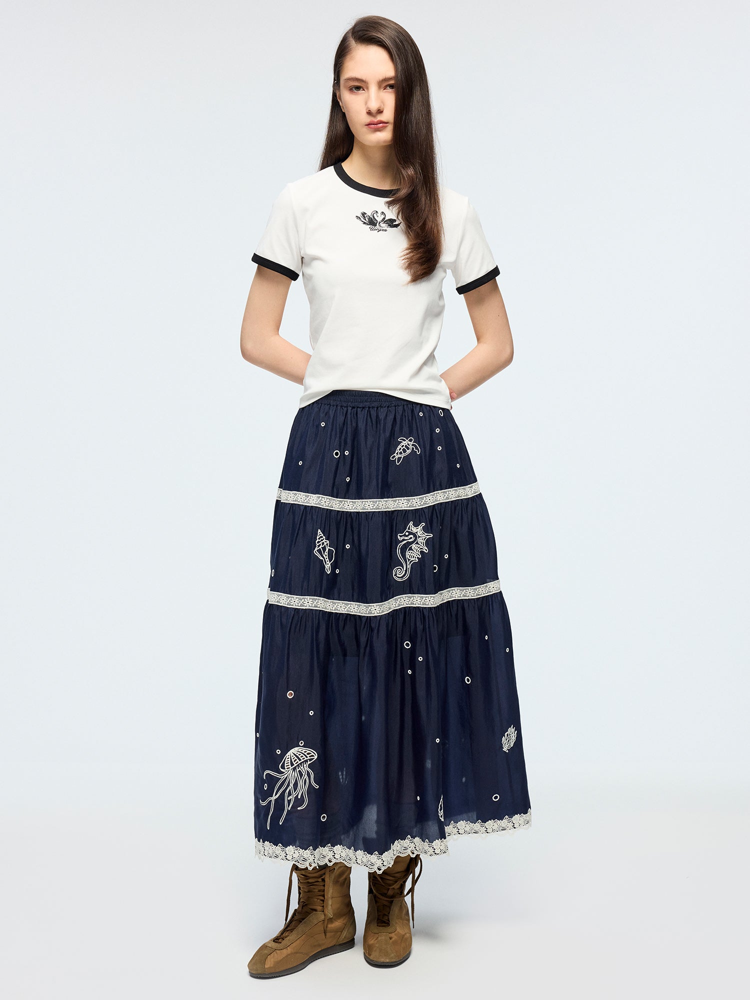 Openwork embroidered maxi skirt