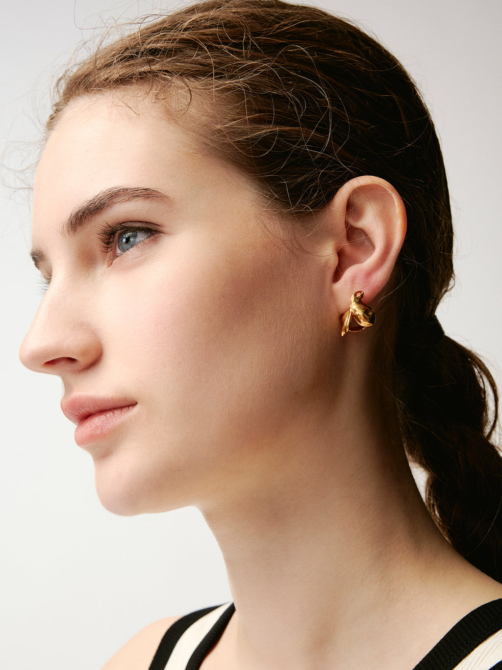 Baroque Ribbon Stud Earrings