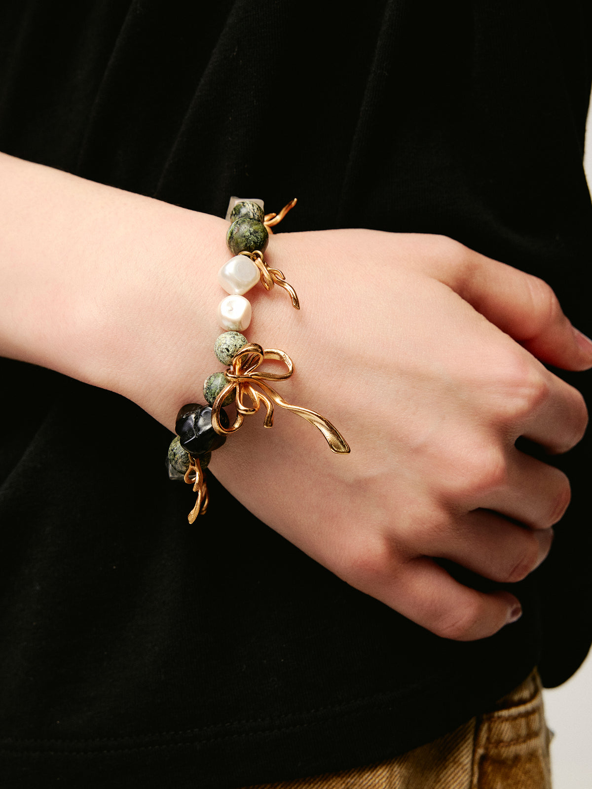 Bow Crystal Bracelet