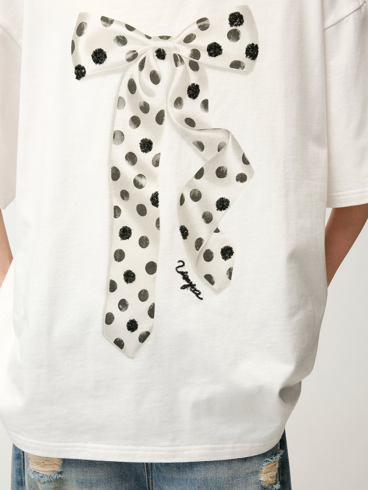 Sequin embroidered polka dot bow T-shirt
