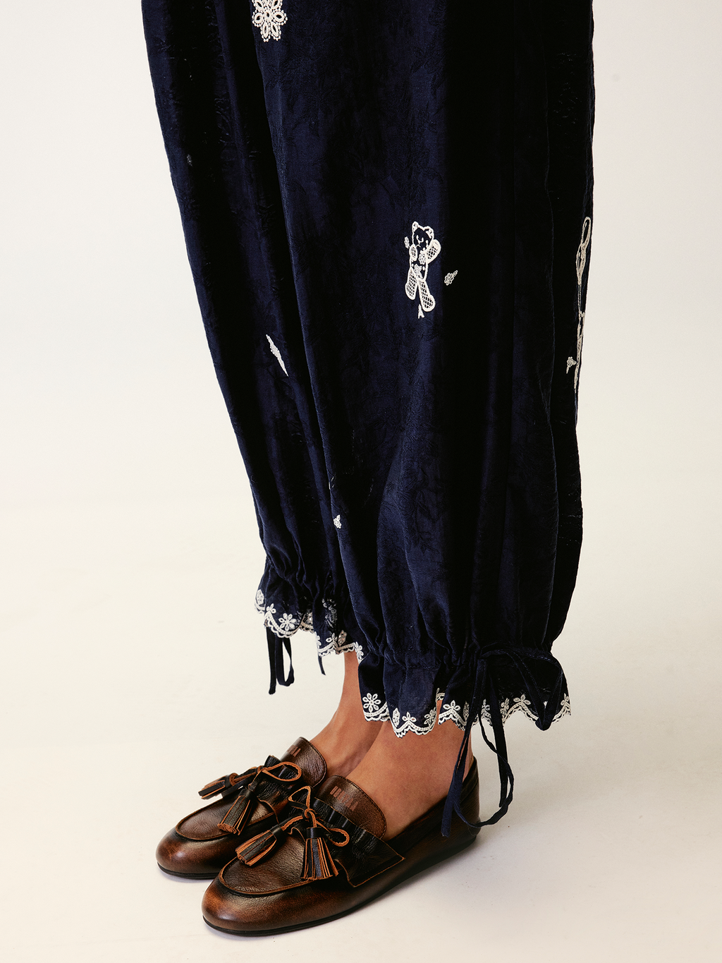 Openwork embroidered tencel-wool bloomers