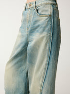 3D twisted seam jeans