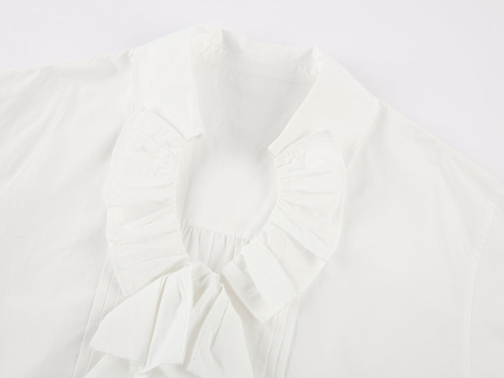 Bow-tie ruffle collar shirt